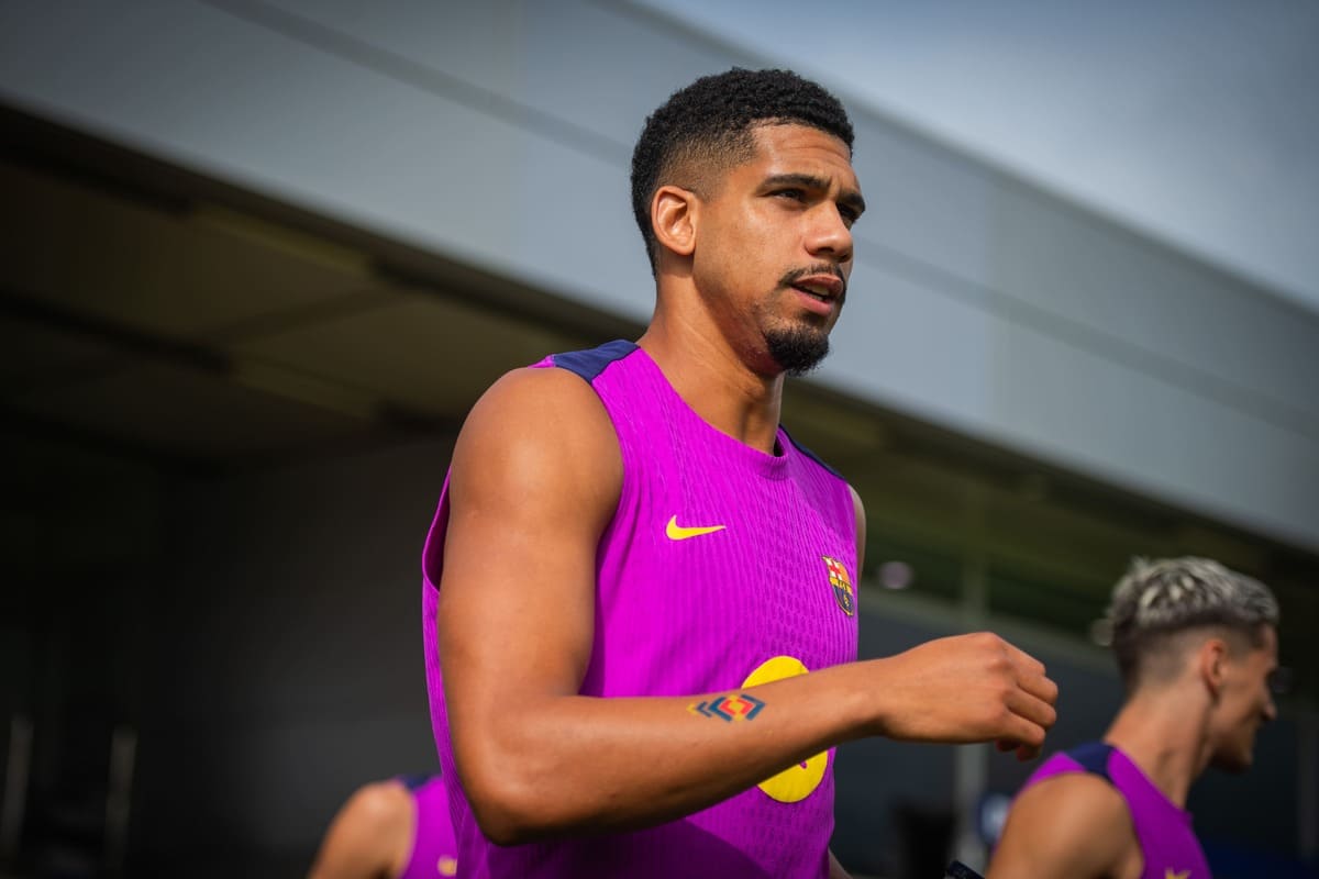 Liverpool prêt à mettre 50 M€ sur Ronald Araujo