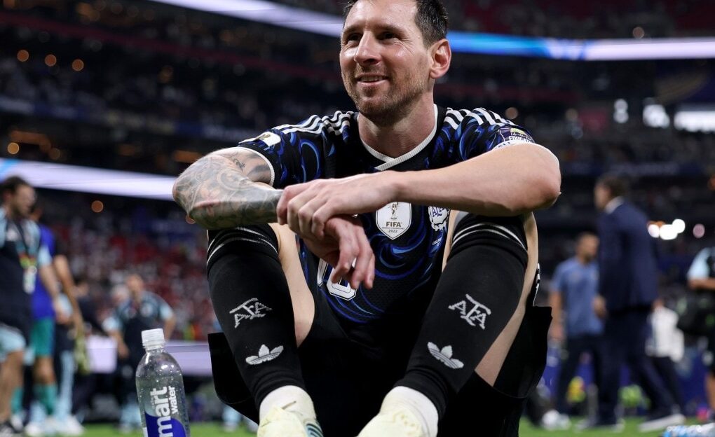 Lionel Messi avec l’Argentine avant une finale de Coupe du monde contre l’Espagne de Lamine Yamal.