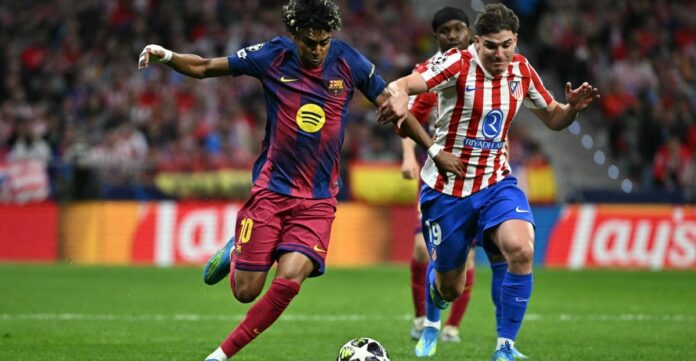 Julian Alvarez sous le maillot de l’Atlético Madrid lors d’un match.