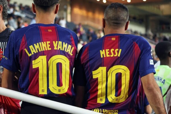 Lionel Messi et Lamine Yamal avant la finale de la Coupe du monde 2026 entre l’Argentine et l’Espagne.