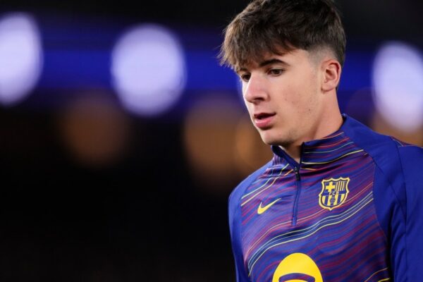 Jofre Torrents avec le maillot du Barça lors de la préparation estivale.