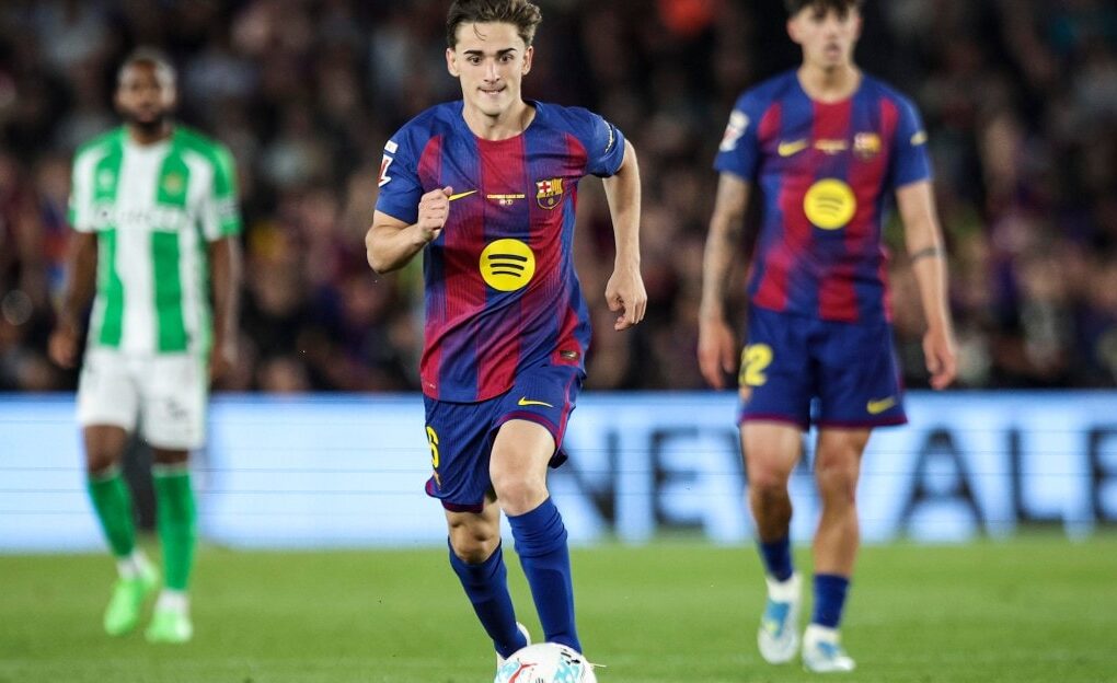 Gavi et Marc Bernal, les deux milieux du FC Barcelone.