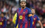 Ronald Araujo sous le maillot du FC Barcelone avant son prêt à Liverpool.