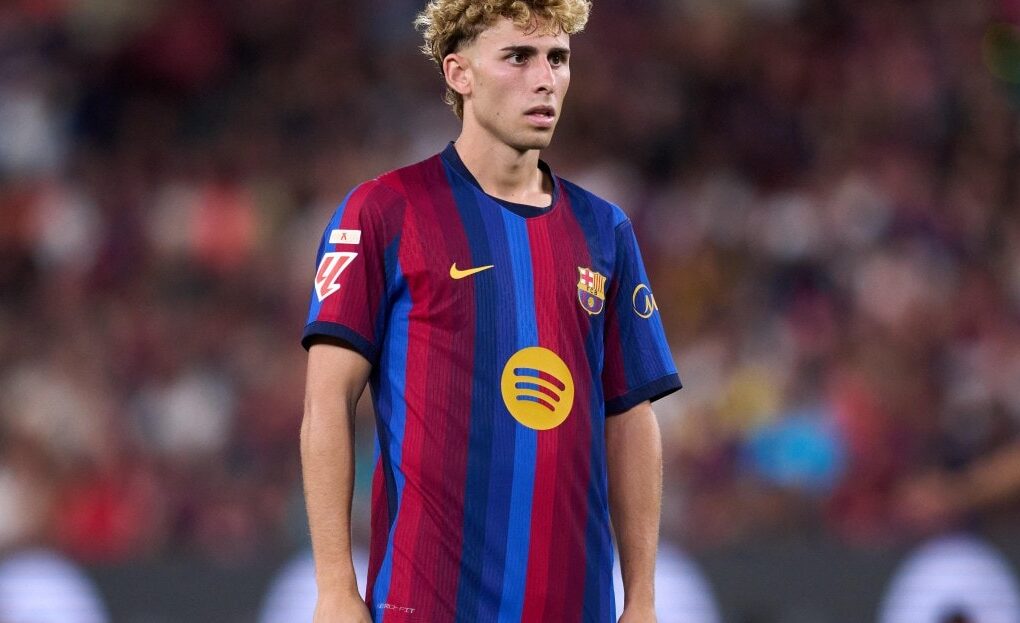 Hansi Flick avec les joueurs du Barça avant la réception du Rayo Vallecano au Camp Nou.