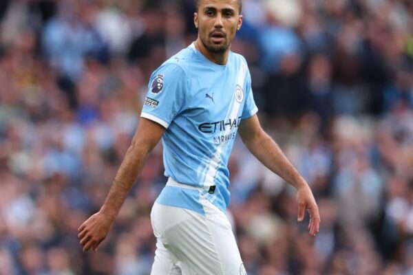 Rodri avec Manchester City, au cœur de négociations avec le FC Barcelone.