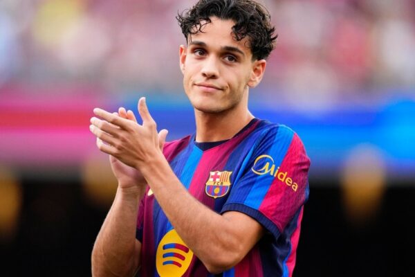 Héctor Fort avec le Barça avant son départ attendu vers la Real Sociedad.
