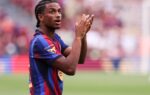 Alejandro Balde sous le maillot du Barça.