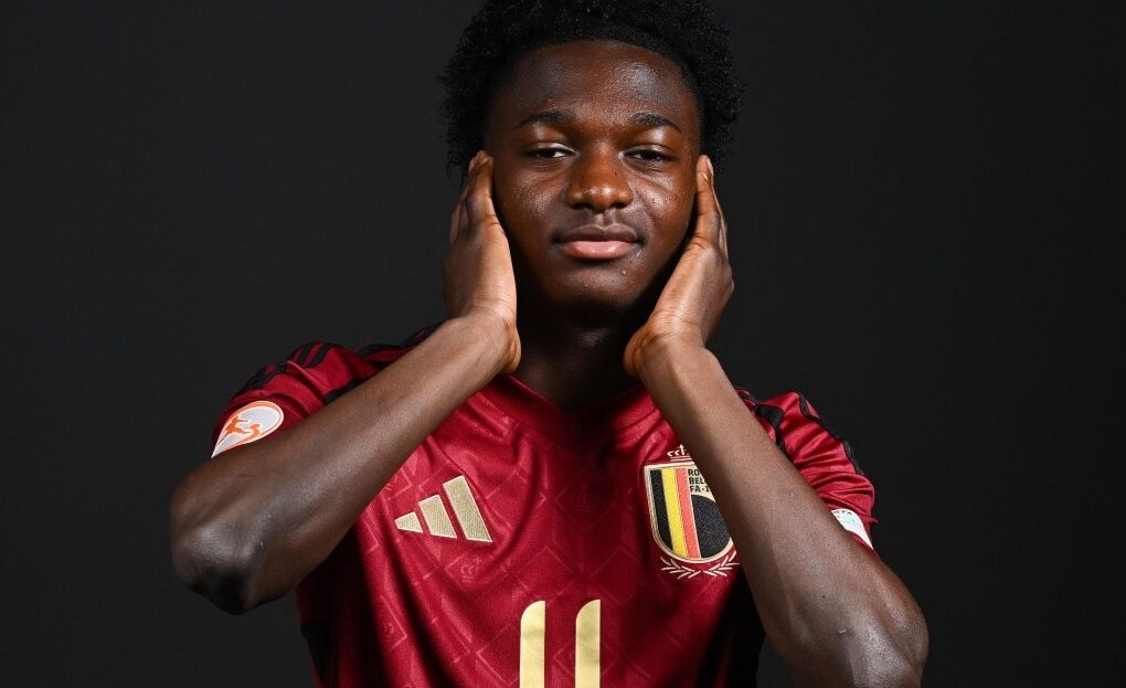Jesse Bisiwu lors de son premier entraînement avec le groupe du FC Barcelone.