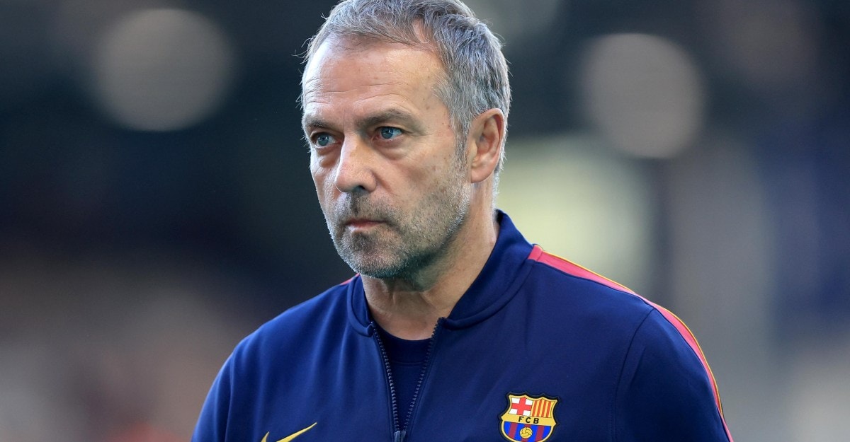 Hansi Flick et les joueurs du Barça pendant la préparation de la saison 2026-2027.