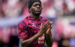 Le défenseur Castello Lukeba sous le maillot du RB Leipzig.