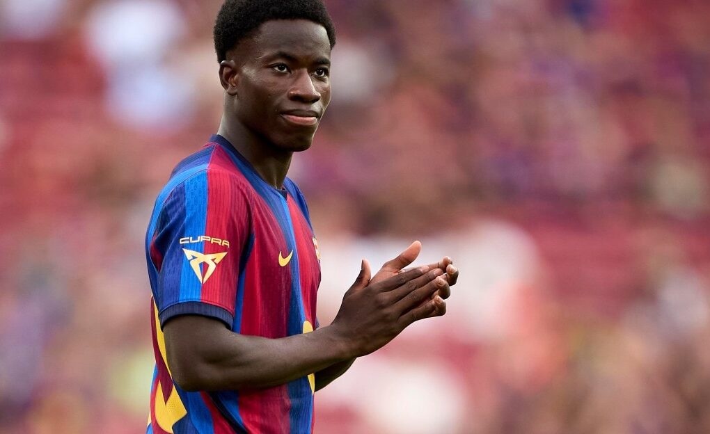 Ebrima Tunkara pendant la préparation de l’équipe première du Barça.