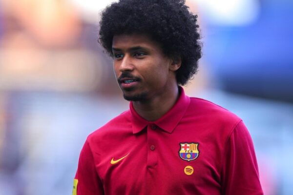 Karim Adeyemi pendant sa première semaine avec le Barça.