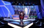 Le trophée de la Ligue des Champions pendant le tirage de la phase de ligue 2026-2027.