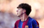 Jofre Torrents sous le maillot du Barça sur un terrain de football.