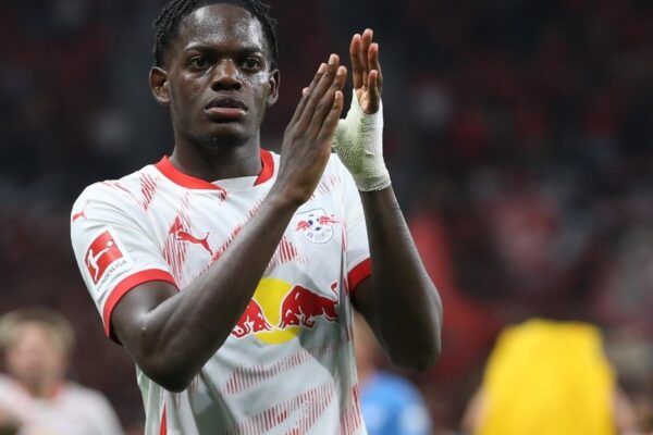 Castello Lukeba sous les couleurs du RB Leipzig.
