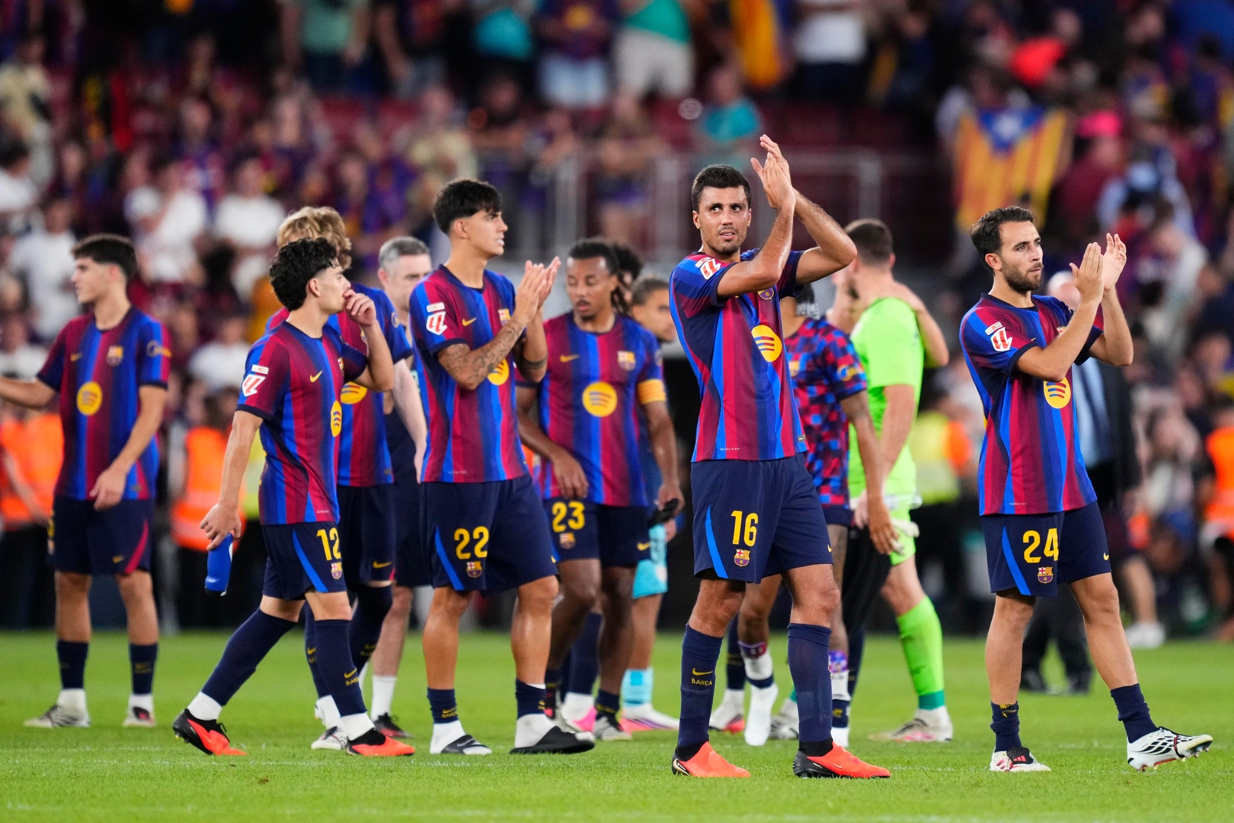 Rodri Hernandez defensive midfield of Barcelona and Spain and his teammates celebrates the victory after winning the La Liga EA Sports 2026/27 match between FC Barcelona and Athletic Club at Spotify Camp Nou on August 27, 2026 in Barcelona, Spain. (Photo by Jose Breton/Pics Action/NurPhoto via Getty Images)