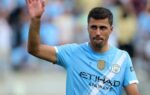 Enzo Maresca répond aux questions sur l’avenir de Rodri en conférence de presse.