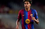 Les joueurs du FC Barcelone réunis sur la pelouse.