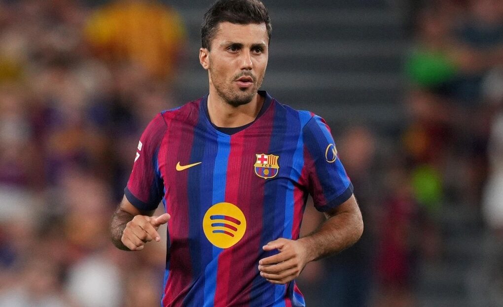 Rodri sous le maillot du FC Barcelone lors de ses débuts contre l'Athletic Club.