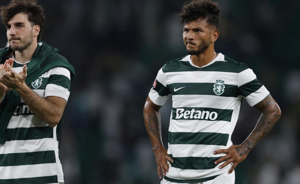 Luis Suárez avec le Sporting sur la pelouse lors d’un match.
