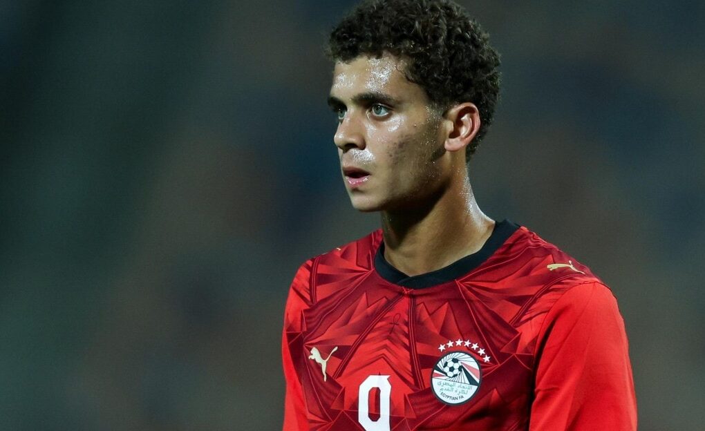Hamza Abdelkarim sous le maillot de l'Égypte.