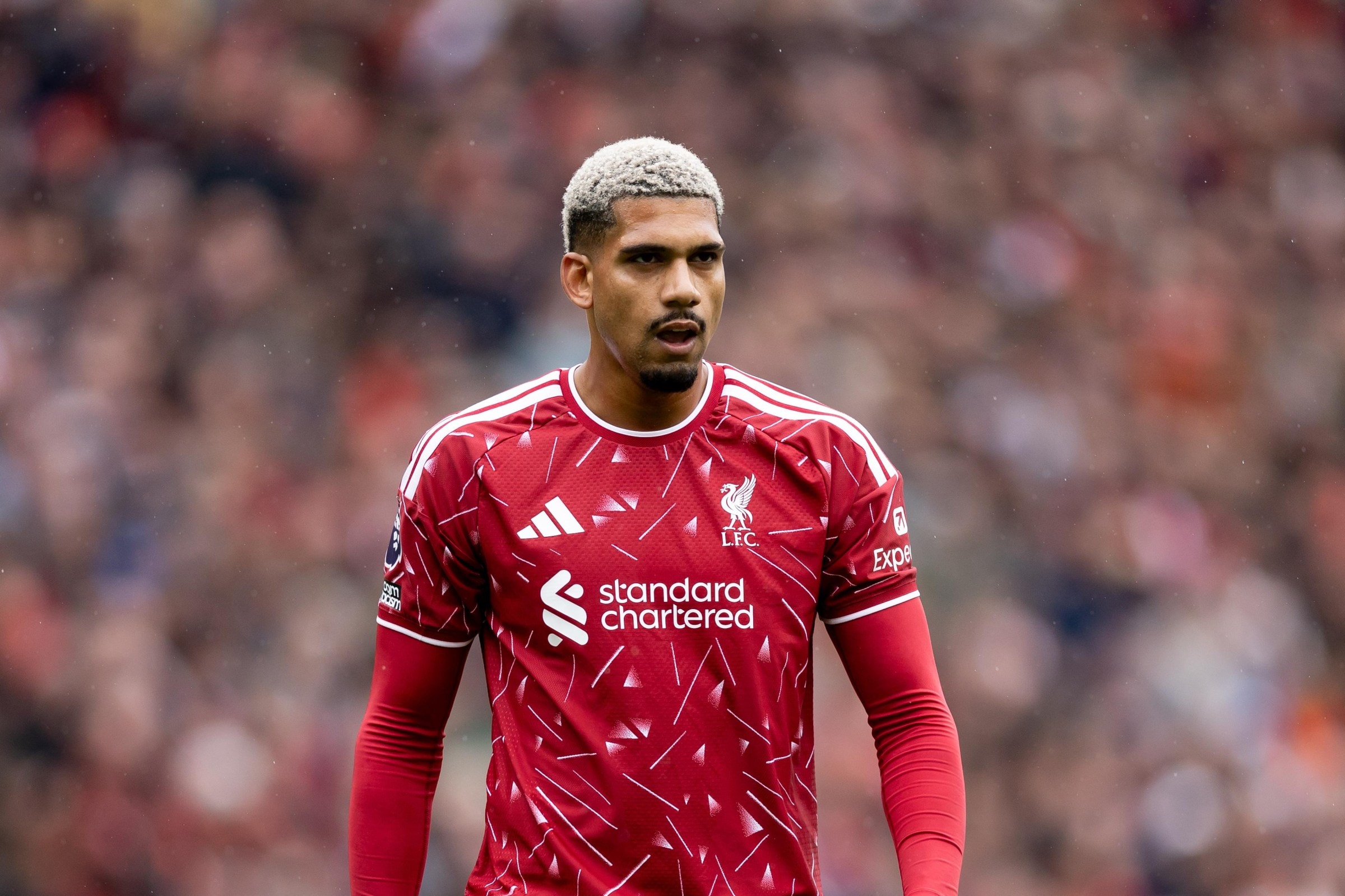 LIVERPOOL, ENGLAND - AUGUST 29: Ronald Araújo of Liverpool looks on during the Premier League 2026/27 match between Liverpool FC and Nottingham Forest FC at Anfield on August 29, 2026 in Liverpool, England. (Photo by Gaspafotos/MB Media/Getty Images)