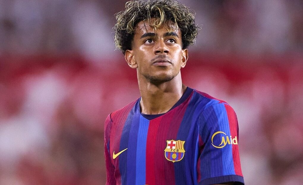 Lamine Yamal sous le maillot du Barça.
