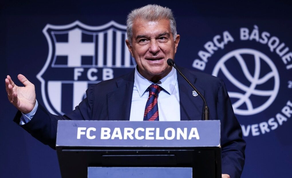 Vue générale des tribunes du Spotify Camp Nou à Barcelone.