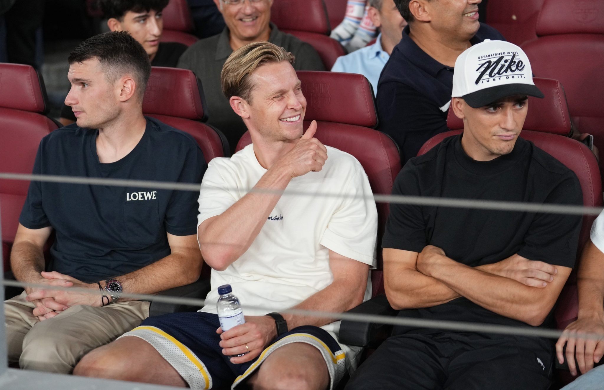 Dominik Livaković, Frenkie de Jong et Gavi du Barça