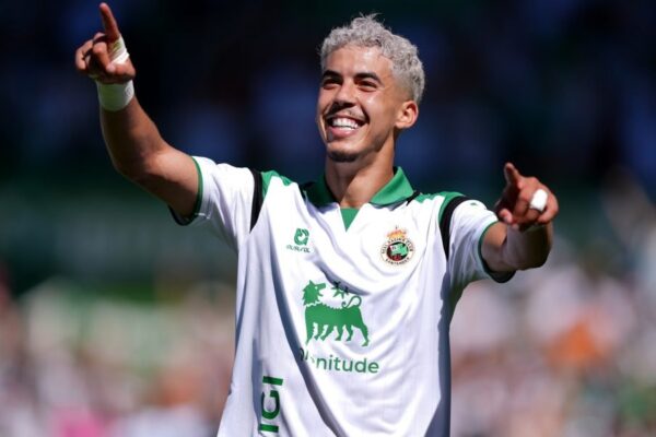 Yassir Zabiri avec le Racing Santander lors d’un match de Liga.