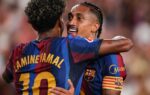 Lamine Yamal portant le maillot du Barça.