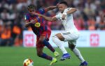 Les joueurs du Barça réunis sur la pelouse lors d’un match de Liga.