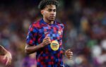 Lamine Yamal avec le FC Barcelone lors d'un entraînement.