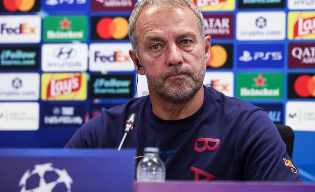 Hansi Flick en conférence de presse avant la réception de Feyenoord par le Barça.