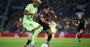 Affiche du match de Liga entre Levante et le Barça à l'Estadi Ciutat de València.