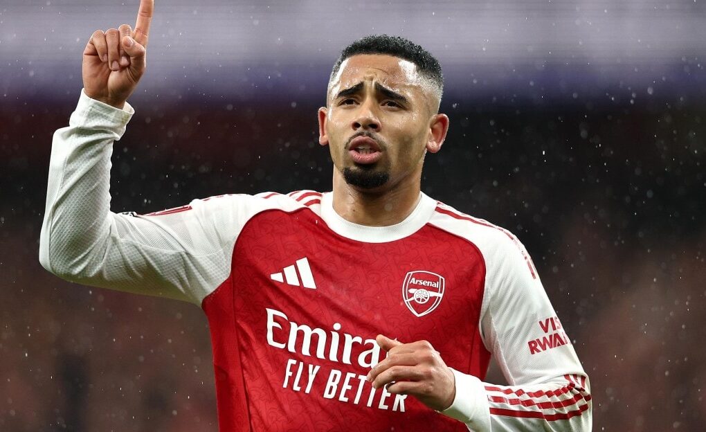 Gabriel Jesus avec Arsenal avant son arrivée au FC Barcelone.