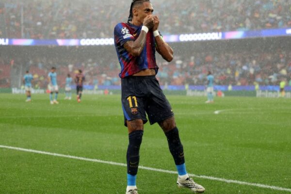 Raphinha sous le maillot du Barça.