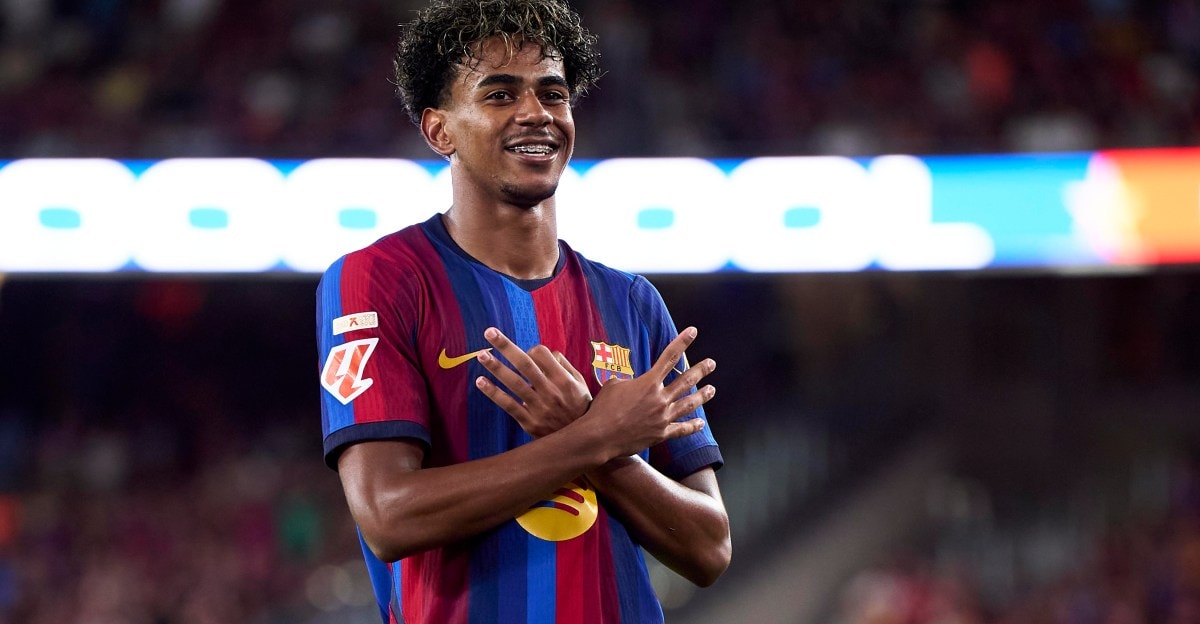Joan García, Pau Cubarsí, Raphinha et Lamine Yamal sous les couleurs du Barça