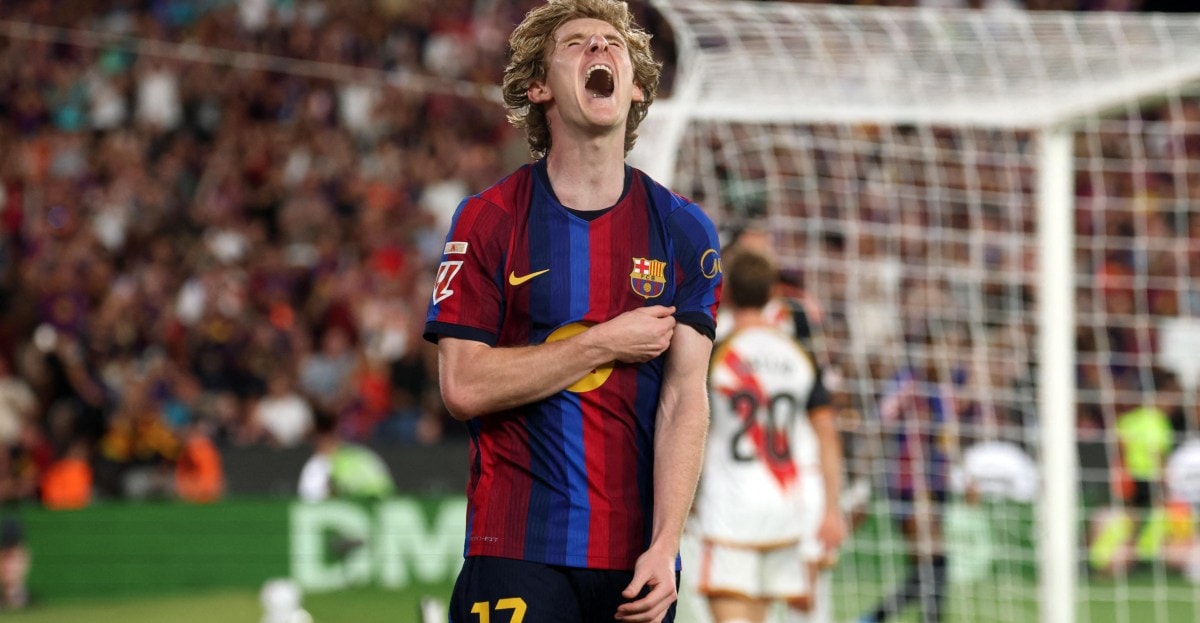 Anthony Gordon avec le Barça lors du match contre le Rayo Vallecano.