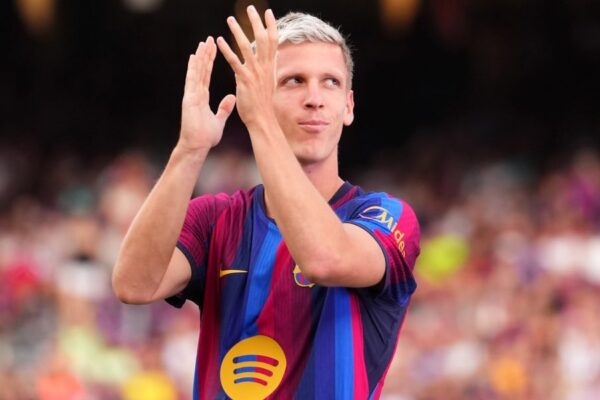 Dani Olmo sous le maillot du Barça lors d'un match de Liga.