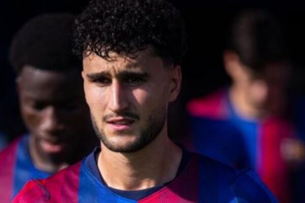 Roger Martínez sous le maillot du Barça Atlètic avant son départ pour Al-Markhiya.