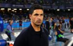 Mikel Arteta, entraîneur d’Arsenal, au bord du terrain.