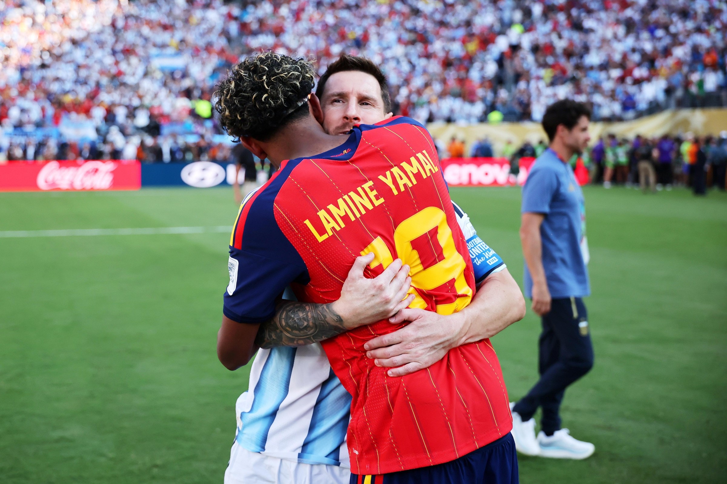 EAST RUTHERFORD, NEW JERSEY - JULY 19: Lamine Yamal #19 of Spain is congratulated by Lionel Messi #10 of Argentina after the 1-0 win during the FIFA World Cup 2026 Final match between Spain and Argentina at New York New Jersey Stadium on July 19, 2026 in East Rutherford, New Jersey. (Photo by Hector Vivas - FIFA/FIFA via Getty Images)