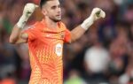 Joan García sous le maillot du FC Barcelone au Camp Nou.