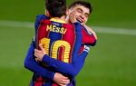 Lionel Messi et Pedri portent le maillot du FC Barcelone.
