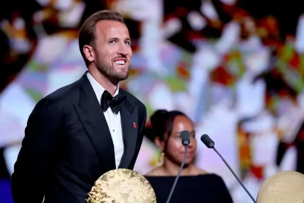 Harry Kane lors de la cérémonie du Ballon d’Or au London Palladium Theatre.