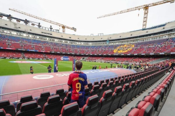 Les tribunes du Spotify Camp Nou, où le Barça commercialise des droits d’usage de places VIP.