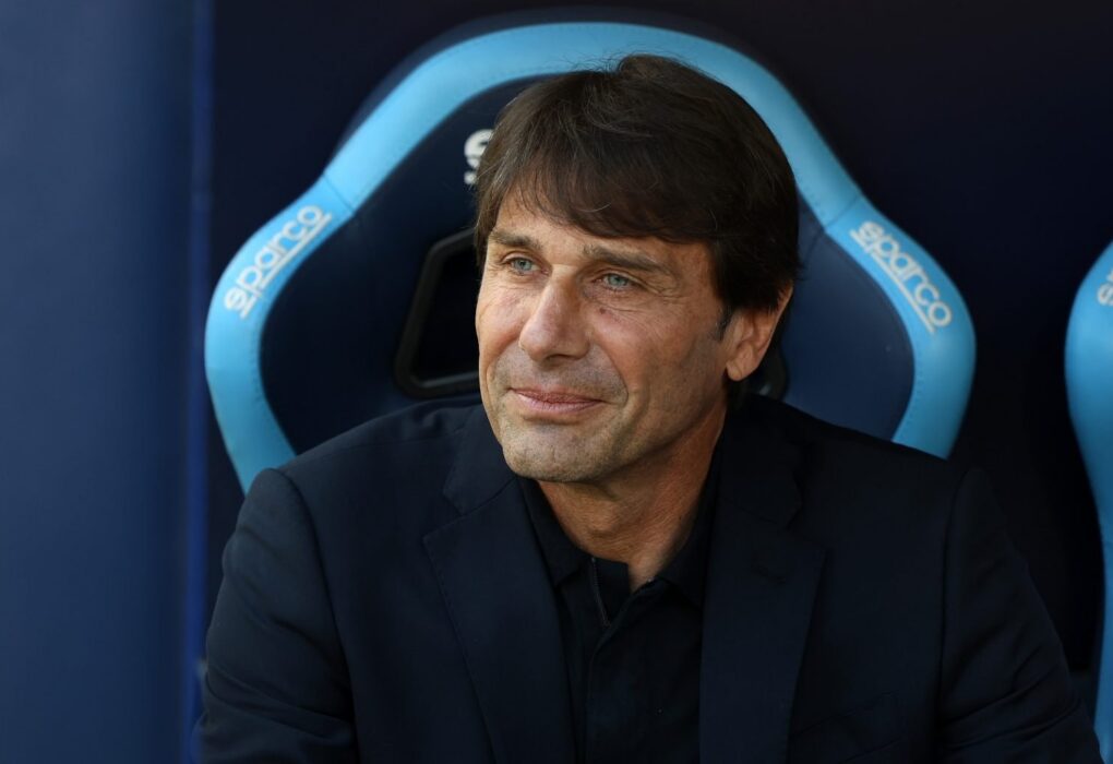Xavi Espart, jeune défenseur du Barça cité en exemple par Antonio Conte.