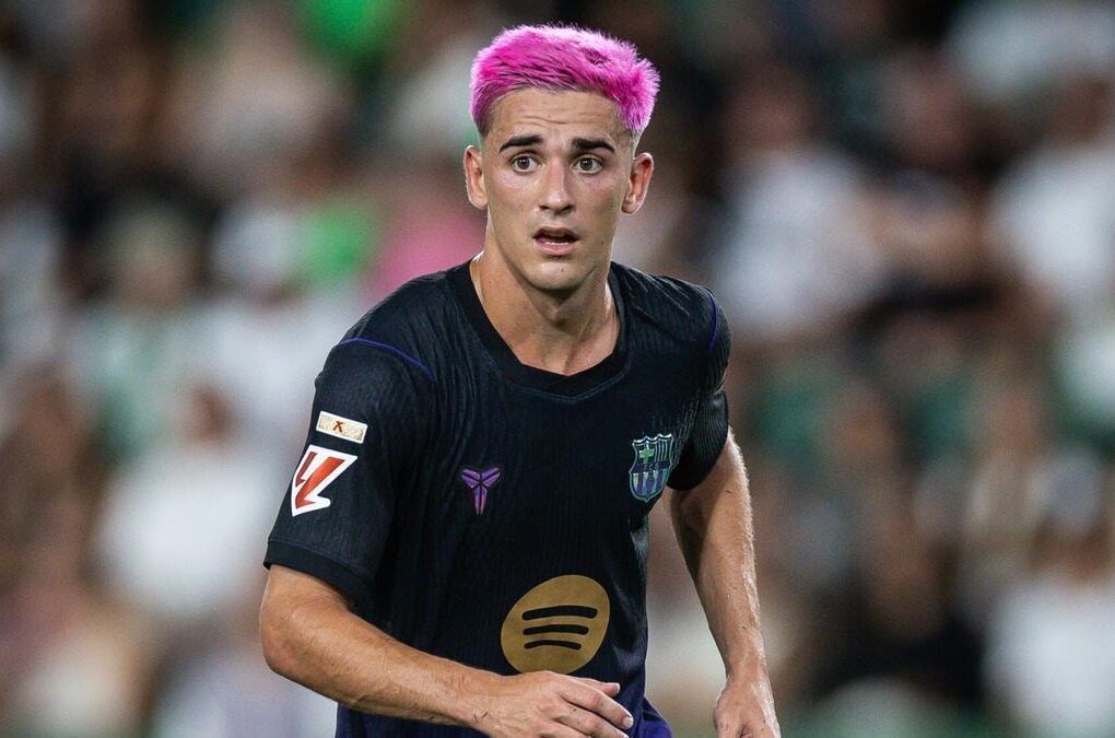 Gavi, milieu du Barça, sur le terrain.