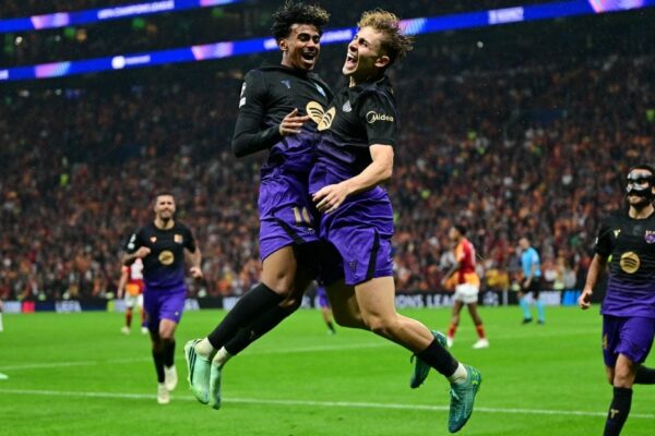Lamine Yamal lors du match entre Galatasaray et le Barça à Istanbul.